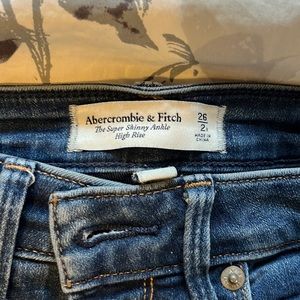 Abercrombie Skinny Jeans